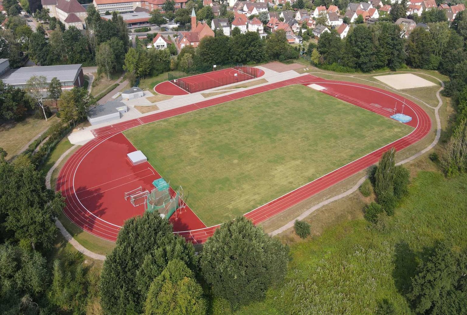 Layoutbeispiele für Schulsportanlagen Büro Hoppe